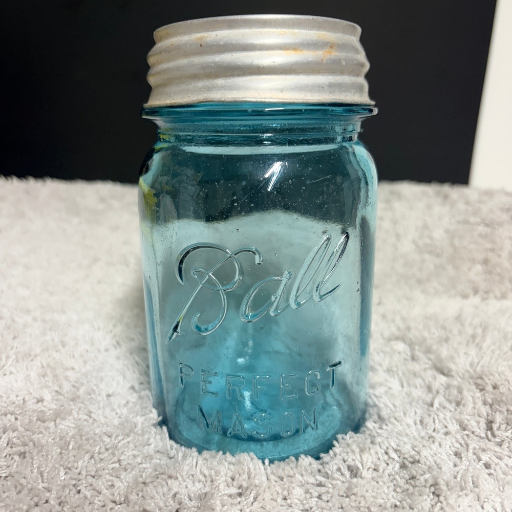 Vintage Ball‎ Perfect Mason Jar Aqua Blue Glass with Presto Aluminum 1910-1933